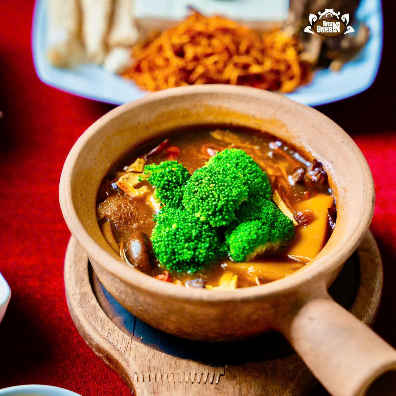 nam-nhay-tuong-Nhan-Duyen